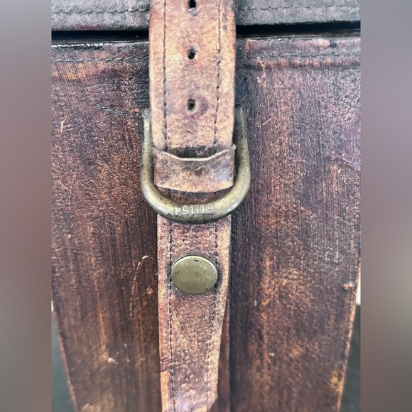 Vintage Wooden Leather Wine Carrier with Handle - Picture 8 of 10